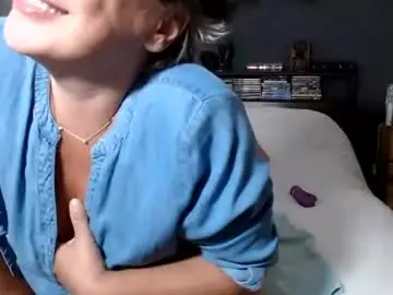 Chaturbate Sex Chat of milfyanddaddy