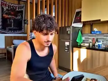Chaturbate Live Sex Cam of orlando__bloom