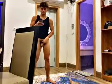 Chaturbate Adult Video Chat of orlando__bloom