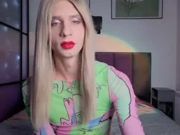 Chaturbate Watch Live Sex Cams of huge_vee