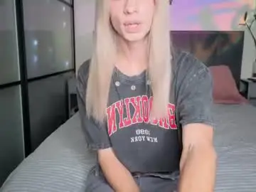 Chaturbate Adult Video Chat of huge_vee