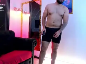Chaturbate Live Porn of massimo_moretti_