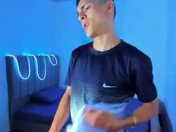 Chaturbate Best live sex cam show of matiius18