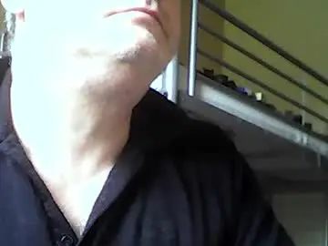 Chaturbate Free Live Porn of englishguysurrey