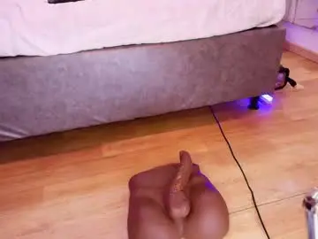 Chaturbate Private Sex Chat of esmeralda_duarte