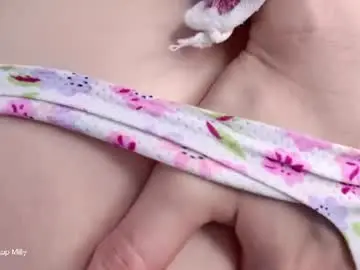 Chaturbate Live Sex of milly_shy