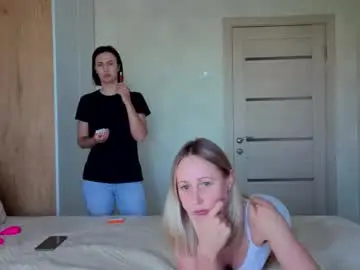 Chaturbate Live Sex Cam of bestgirls2021