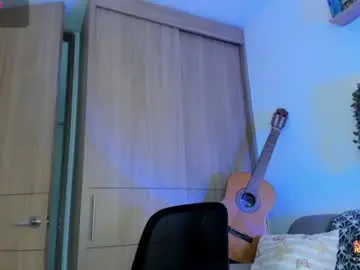 Chaturbate Live Sex Cam of legolas_15