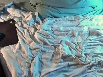 Chaturbate Live Sex Cam of celine_rose