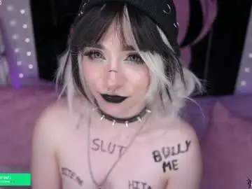 Chaturbate Adult Video Chat of crimsonkitten