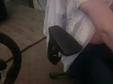 Chaturbate Live Sex Cam of hereforonething888