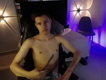 Chaturbate Nude Webcam of blakzen_
