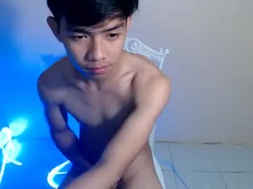 Chaturbate Best live sex cam show of clyde_twinkx