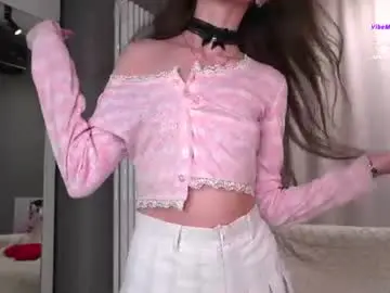 Chaturbate Adult Video Chat of tinyanie