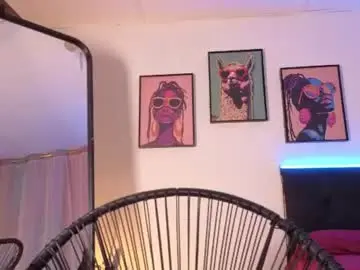 Chaturbate Watch Live Sex Cams of maiamancini