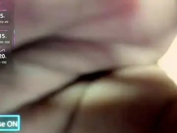 Chaturbate Free Porn Cam of xhey_honeyx