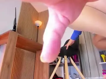 Chaturbate Live Sex Cam of zultanalambert1