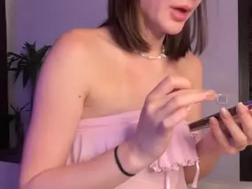 Chaturbate Live Sex Cam of cute_bubbles