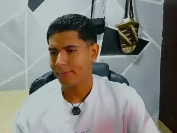 Chaturbate Adult Webcams of latinohotboy_