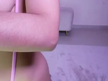 Chaturbate Live Sex Cam of joss_caprice