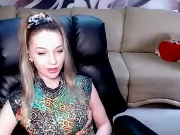 Chaturbate Live Sex Cam of lovellymalina