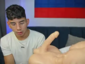 Chaturbate Private Sex Chat of andrew_twink18