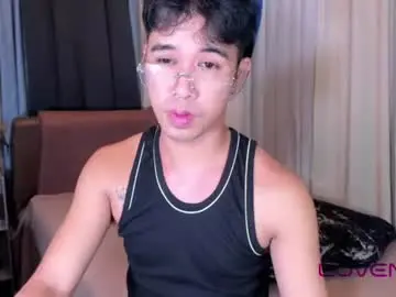 Chaturbate Nude Webcam of asiancum_peter