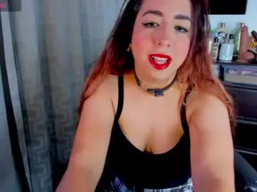 Chaturbate Best live sex cam show of carolinasweet33