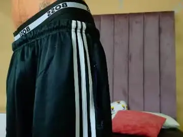 Chaturbate Sex Cam of liam_mercurio