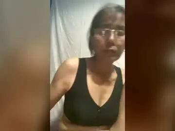 Chaturbate Live Sex of squirt0120