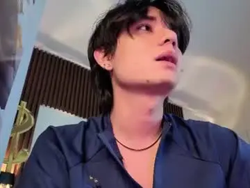 Chaturbate Free Porn Cam of davoxer