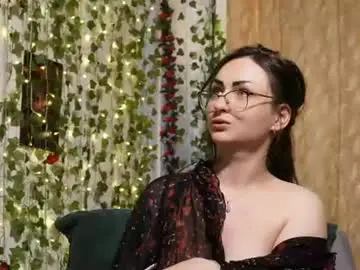 Chaturbate Watch Live Sex Cams of naughtyhomemade17