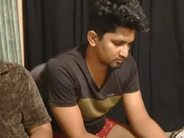 Chaturbate Nude Webcam of indiandesiguys2023