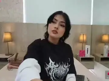 Chaturbate Watch Live Sex Cams of iris_gomez