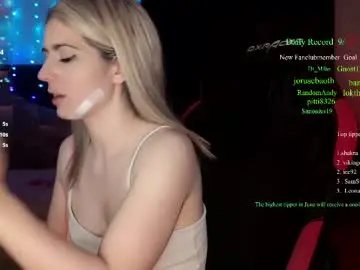 Chaturbate Watch Live Sex Cams of kimilee22
