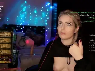 Chaturbate Watch Live Sex Cams of kimilee22
