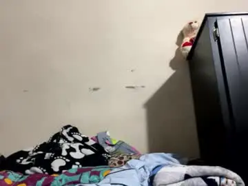 Chaturbate Sex Cam of m0ntana777