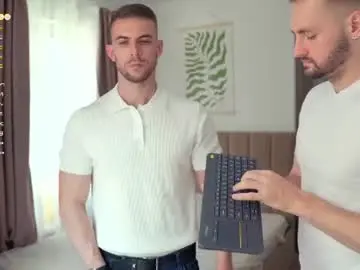 Chaturbate Private Sex Chat of muscularfriend