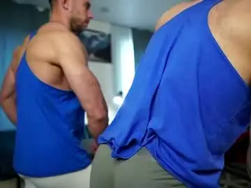 Chaturbate Live Porn of muscularfriend