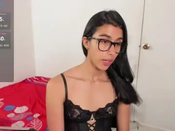 Chaturbate Nude Webcam of mazikeen_18