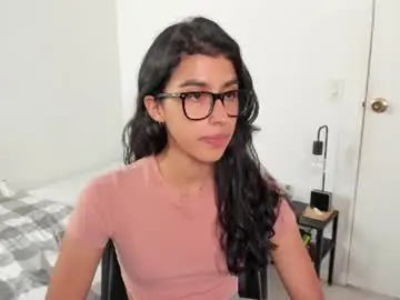 Chaturbate Nude Webcam of mazikeen_18