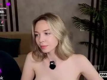 Chaturbate Live Sex of holl1would