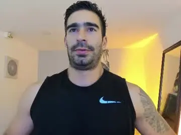 Chaturbate Live Porn of tbastian