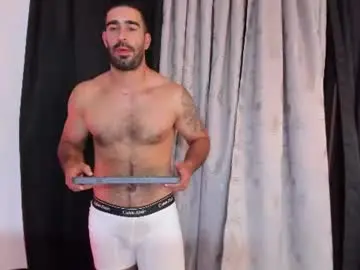 Chaturbate Adult Webcams of tbastian
