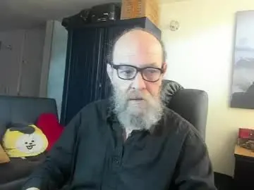 Chaturbate Nude Webcam of uncle_hottiecb
