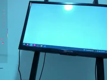 Chaturbate Live Sex Cam of vahiolet_smith