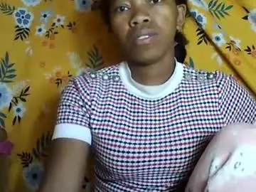 Chaturbate Adult Video Chat of alliciax632770q