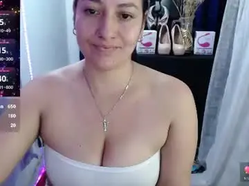 Chaturbate Watch Live Sex Cams of mhialorens