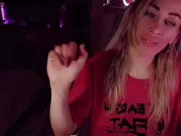 Chaturbate Live Sex Cam of nicole_g0ld_
