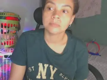 Chaturbate Sex Cam of shayna_cute